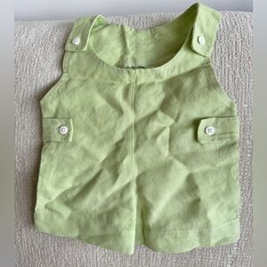 Green Sleeveless Buttoned Top